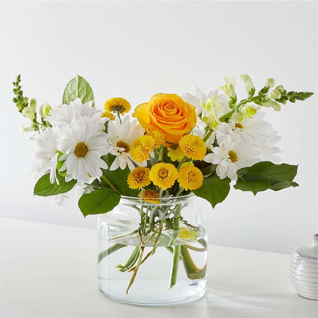 Sun Salutation Bouquet – Petals And Blooms Flowers, Fort Leonard Wood MO