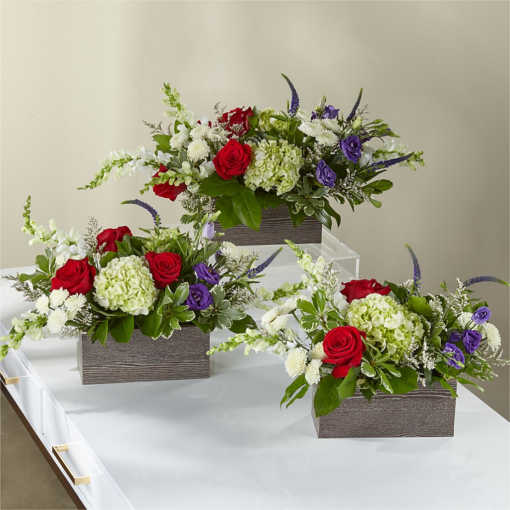 Sweet Magnolia Bouquet – Petals And Blooms Flowers, Fort Leonard Wood MO