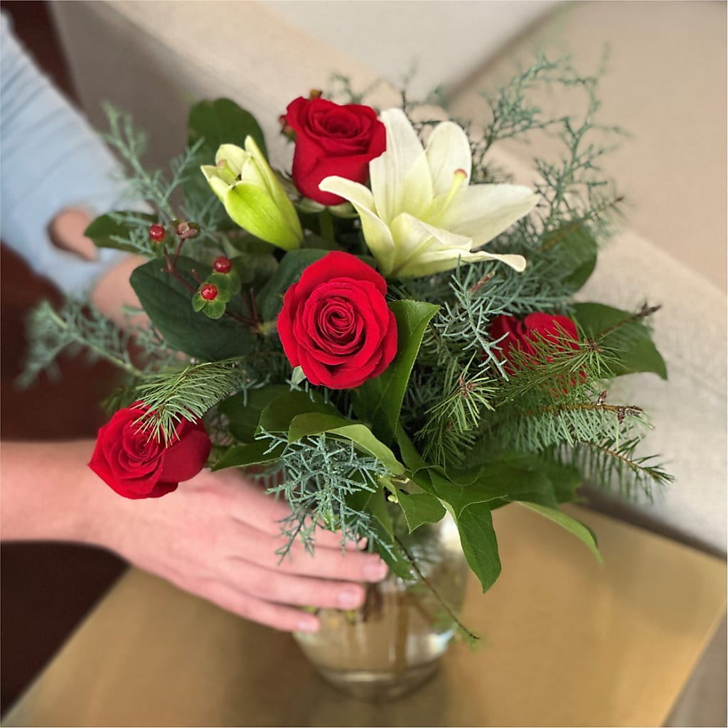 Glittering Lights Bouquet – Petals And Blooms Flowers, Fort Leonard Wood MO