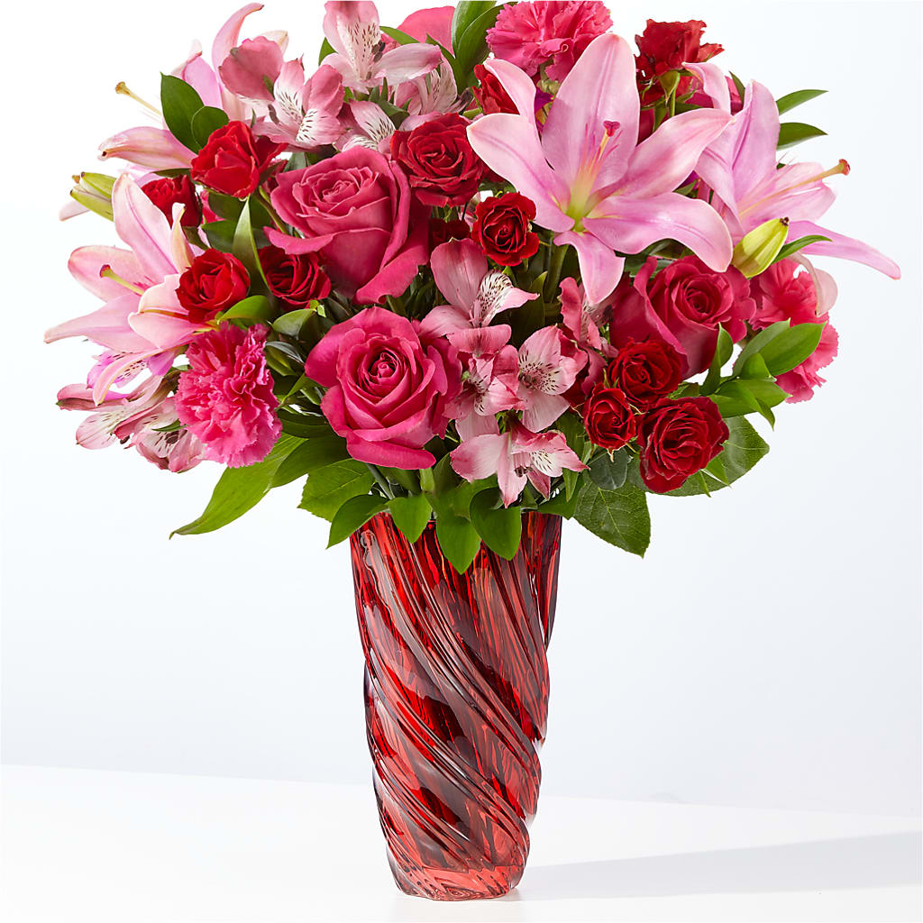 In Love Bouquet with Luxe Swirl Vase – Petals And Blooms Flowers, Fort Leonard Wood MO