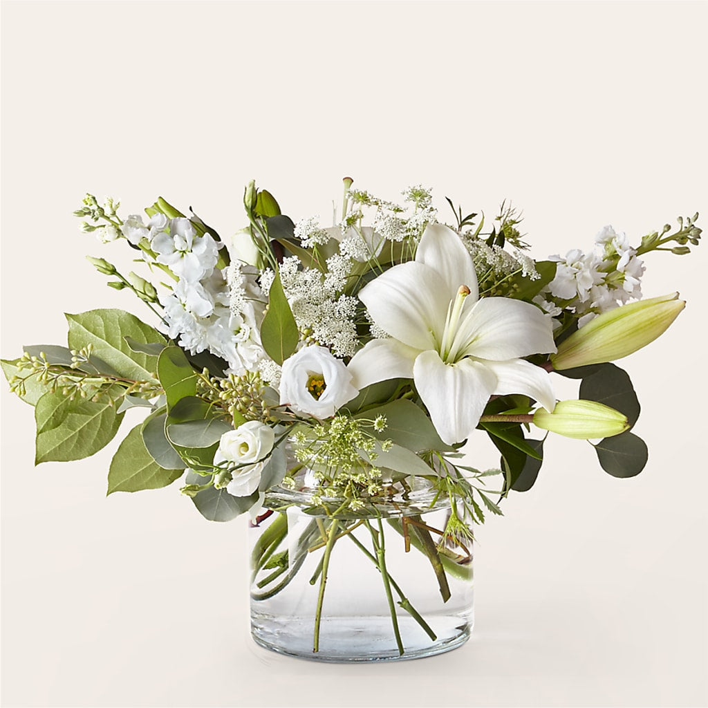 Alluring Elegance Bouquet – Petals And Blooms Flowers, Fort Leonard Wood MO