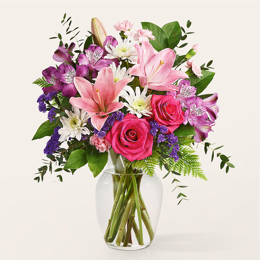 Lace & Pearls Bouquet – Petals And Blooms Flowers, Fort Leonard Wood MO