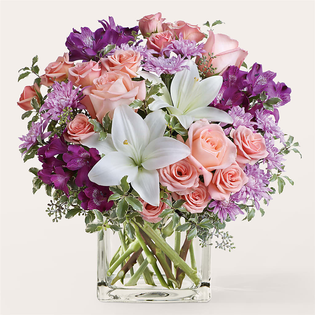Mani Pedi Bouquet – Petals And Blooms Flowers, Fort Leonard Wood MO