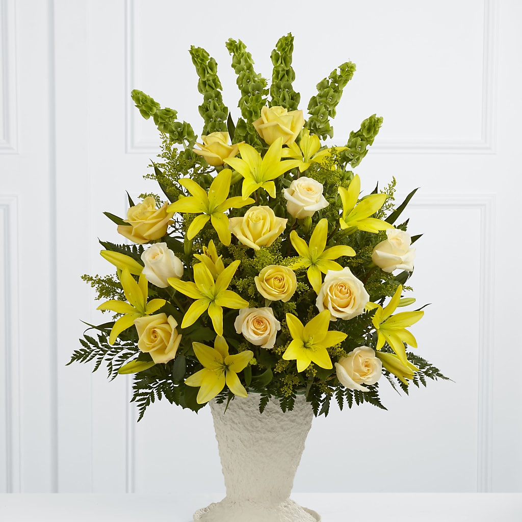 Golden Memories Arrangement – Petals And Blooms Flowers, Fort Leonard Wood MO