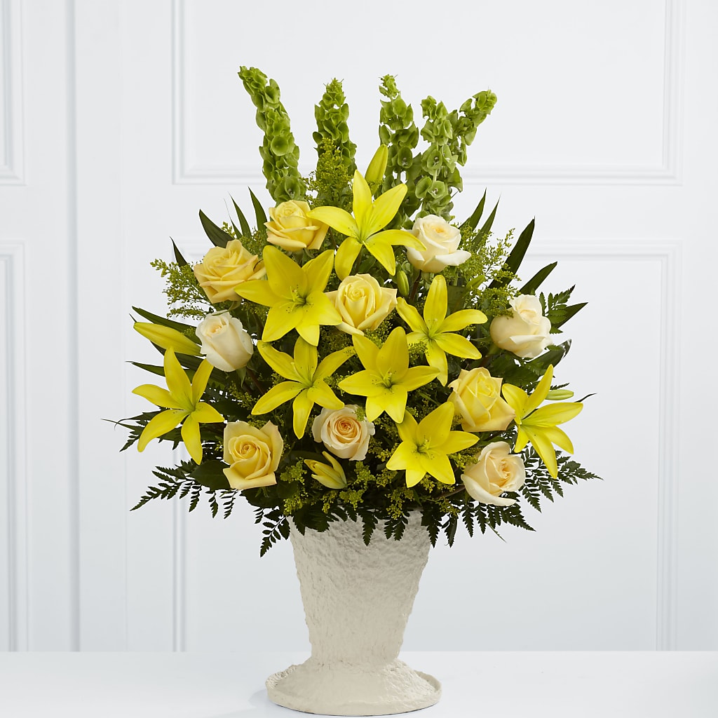 Golden Memories Arrangement – Petals And Blooms Flowers, Fort Leonard Wood MO