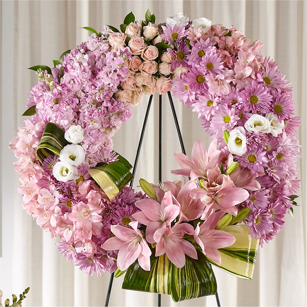 Gift of Warmth Wreath – Petals And Blooms Flowers, Fort Leonard Wood MO