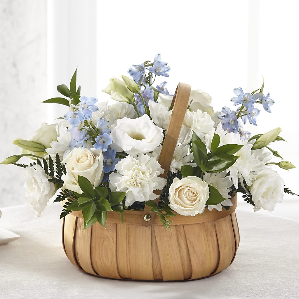 Sincerely Heartfelt Basket – Petals And Blooms Flowers, Fort Leonard Wood MO