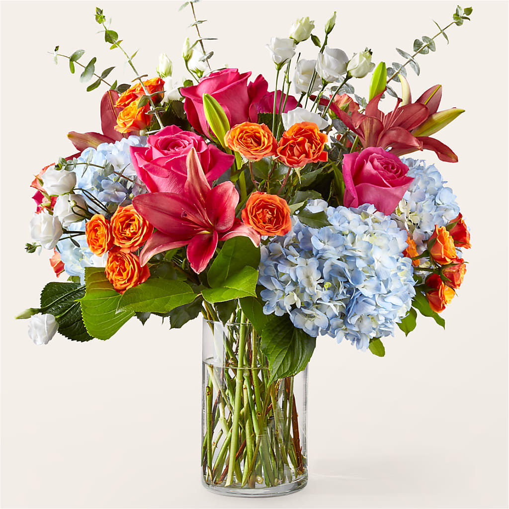 Awestruck Luxury Bouquet – Petals And Blooms Flowers, Fort Leonard Wood MO