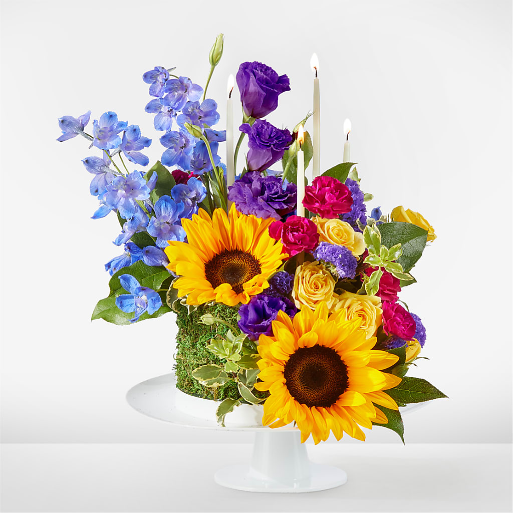 Star of the Day Floral Cake – Petals And Blooms Flowers, Fort Leonard Wood MO