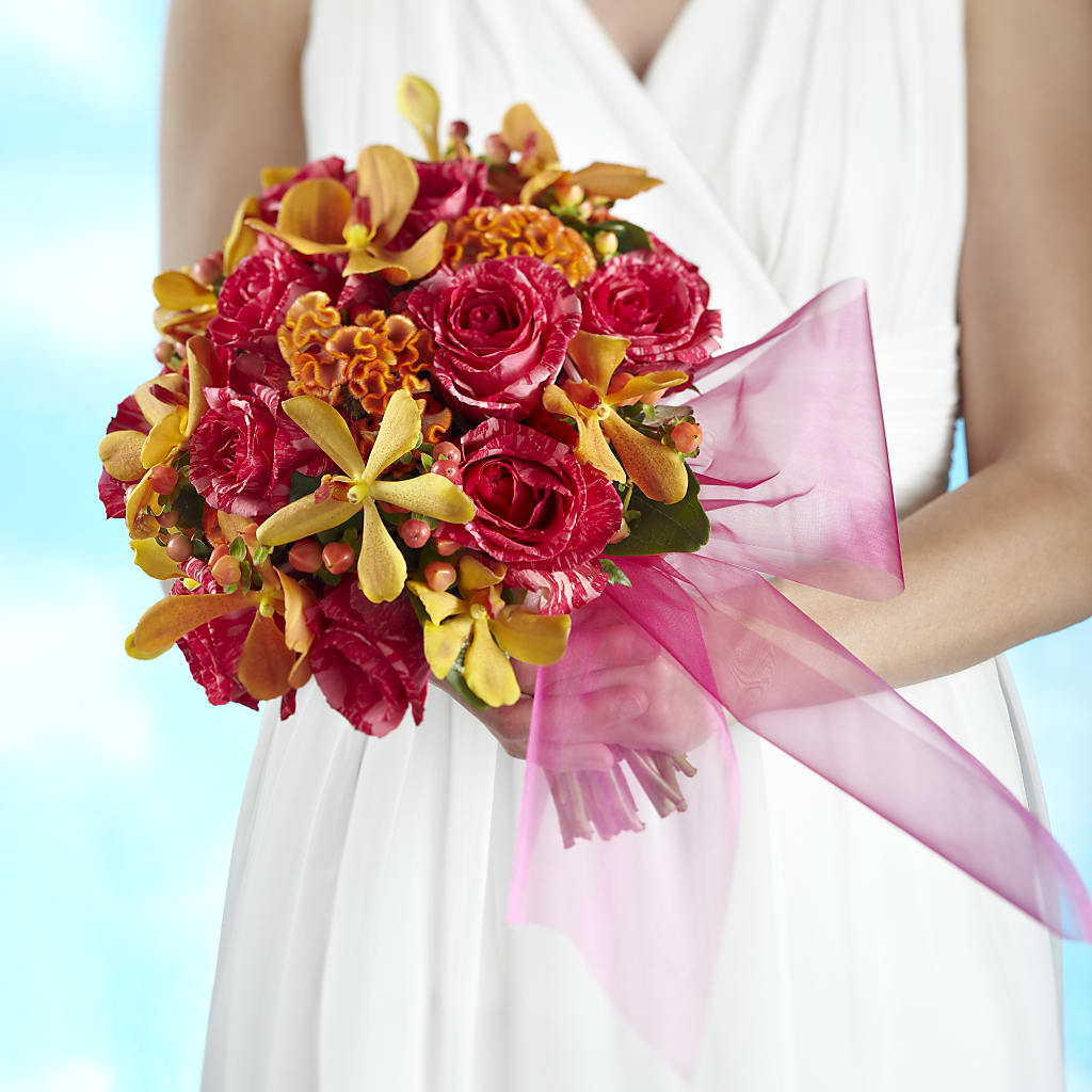 Brilliant Shades of Love Bouquet – Petals And Blooms Flowers, Fort Leonard Wood MO
