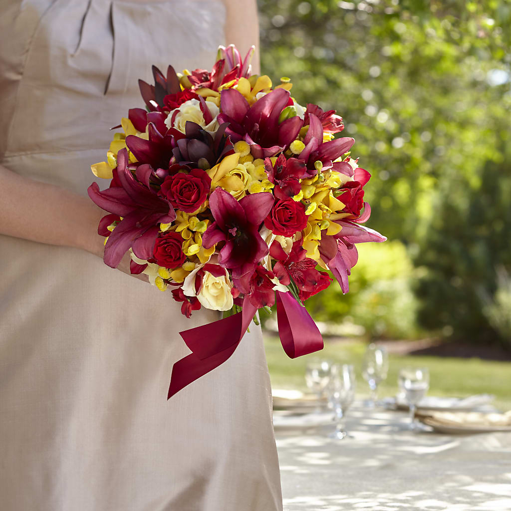 Sunningdale Bouquet – Petals And Blooms Flowers, Fort Leonard Wood MO