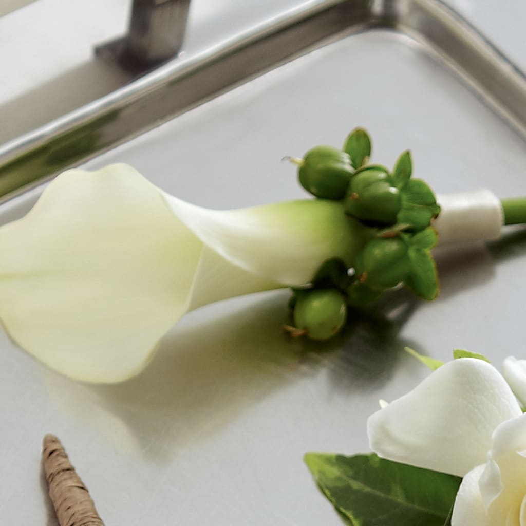 White Calla Boutonniere – Petals And Blooms Flowers, Fort Leonard Wood MO