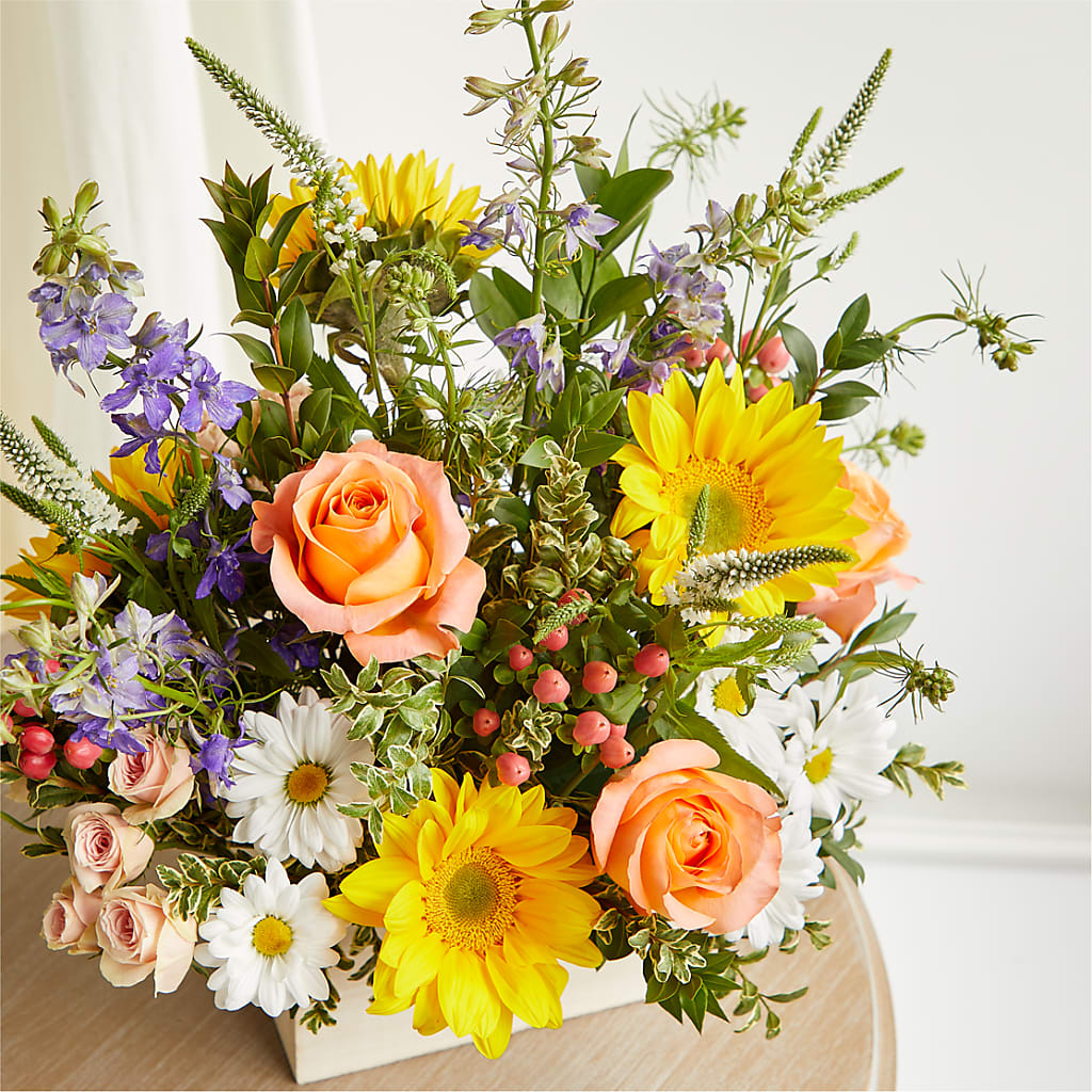 The Good Life Bouquet –  Petals And Blooms Flowers, Fort Leonard Wood MO