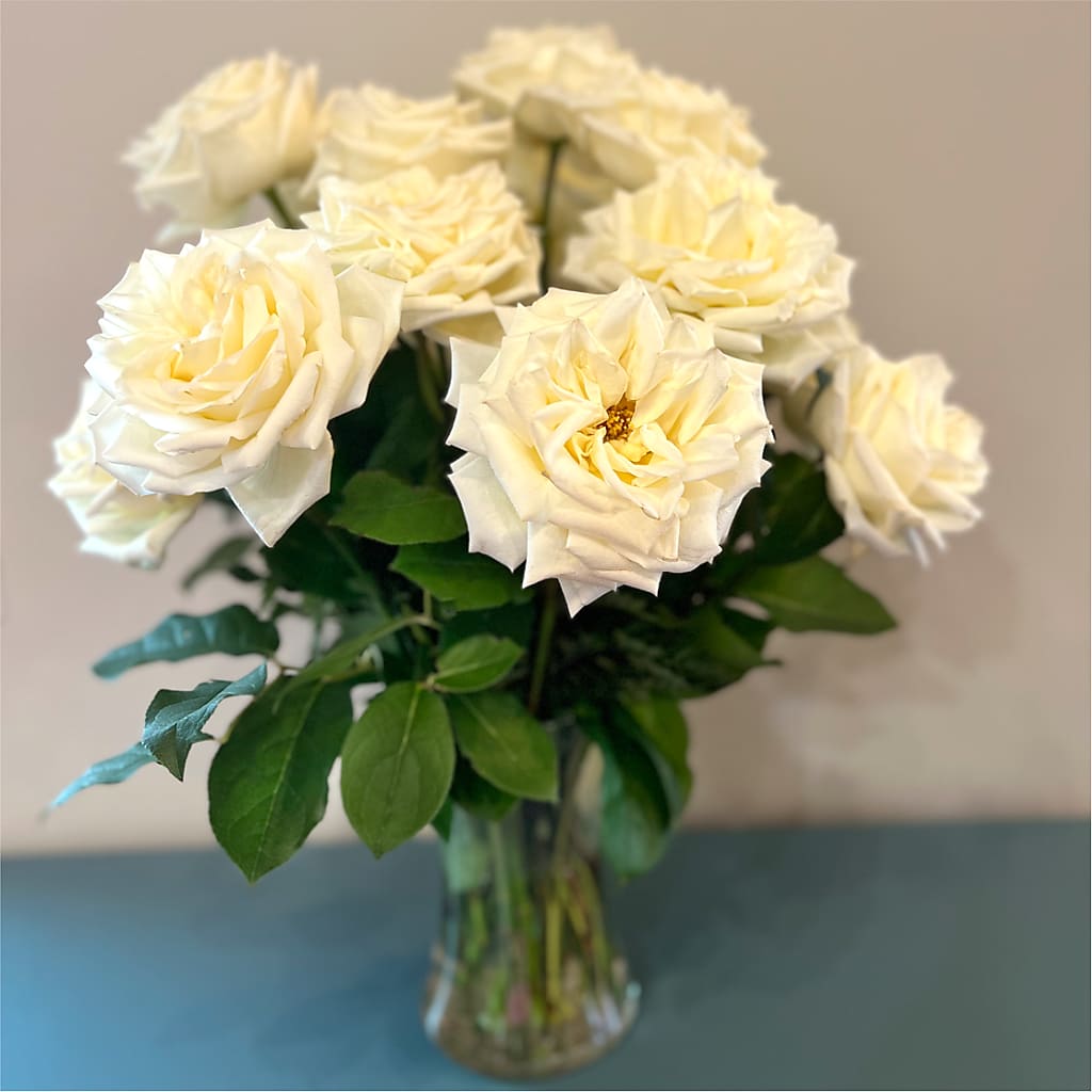 Long Stem Yellow Rose Bouquet –  Petals And Blooms Flowers, Fort Leonard Wood MO