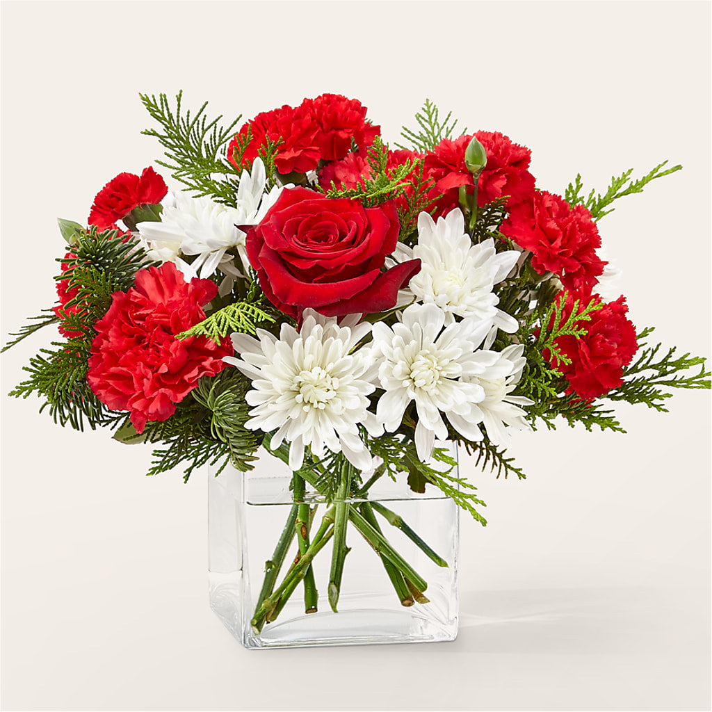 Peppermint Chill Bouquet –  Petals And Blooms Flowers, Fort Leonard Wood MO