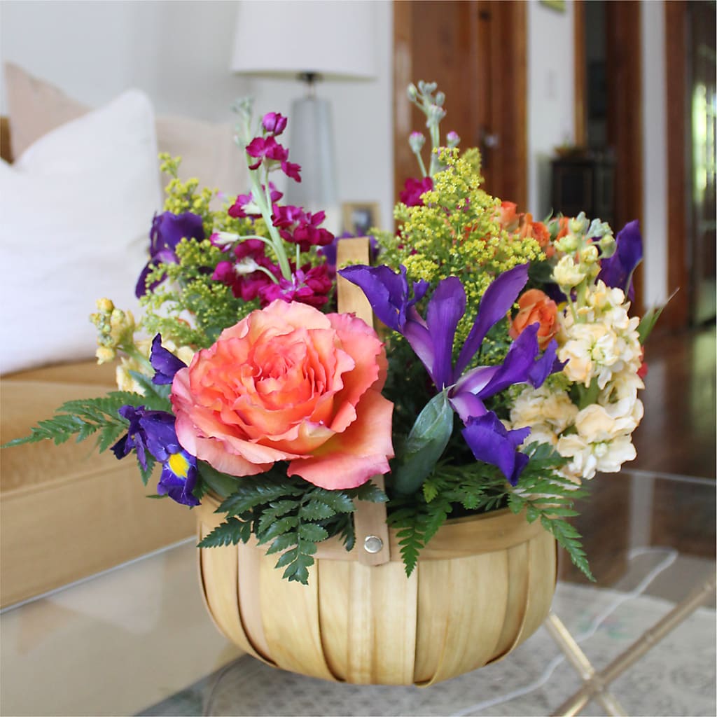 Garden of Life Basket –  Petals And Blooms Flowers, Fort Leonard Wood MO