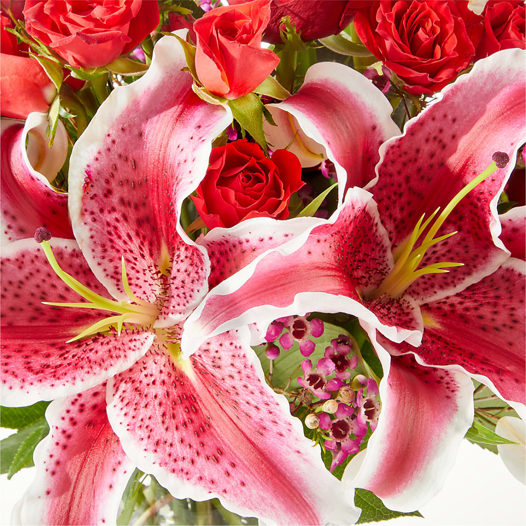 Match Made in Heaven Bouquet –  Petals And Blooms Flowers, Fort Leonard Wood MO
