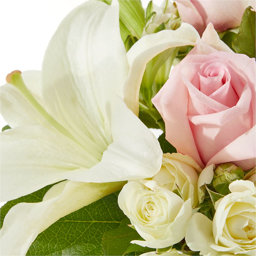 Kindhearted Bouquet –  Petals And Blooms Flowers, Fort Leonard Wood MO