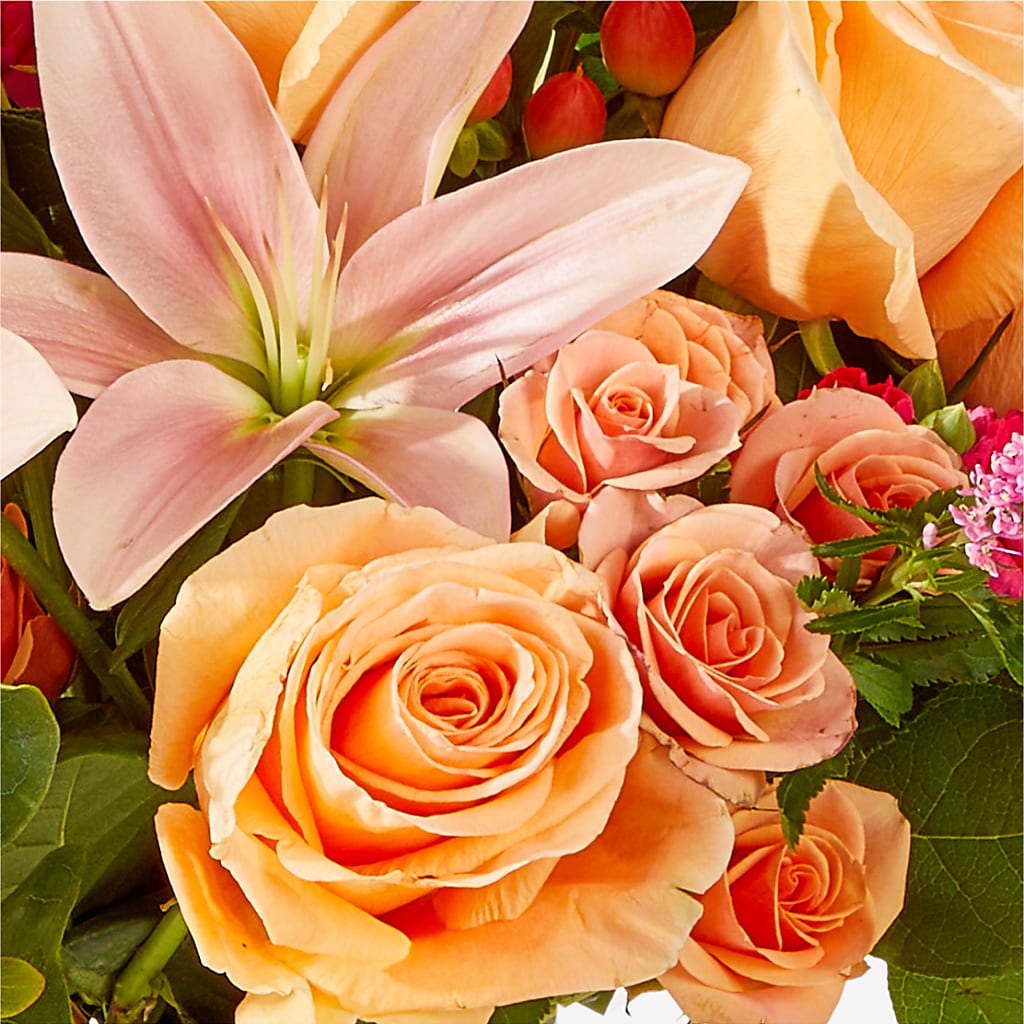 Bisous Bouquet –  Petals And Blooms Flowers, Fort Leonard Wood MO