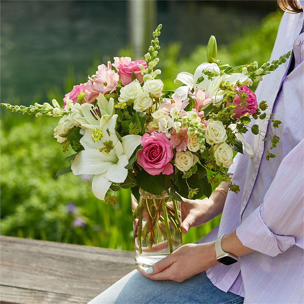 Fondly Bouquet –  Petals And Blooms Flowers, Fort Leonard Wood MO