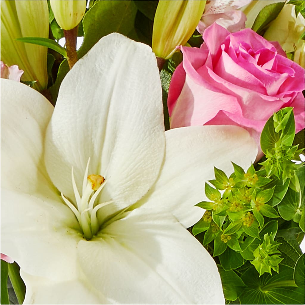 Fondly Bouquet –  Petals And Blooms Flowers, Fort Leonard Wood MO