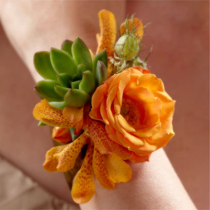 Irresistible Love Wrist Corsage –  Petals And Blooms Flowers, Fort Leonard Wood MO